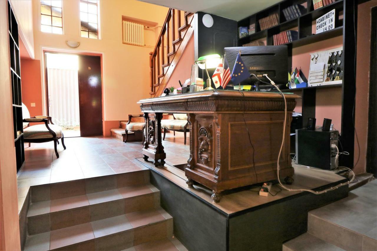 Cabinet Boutique Hotel Tbilissi Extérieur photo
