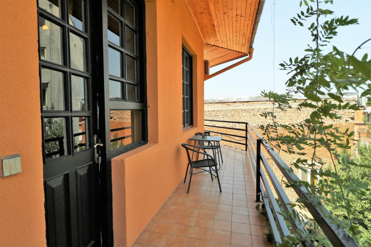 Cabinet Boutique Hotel Tbilissi Extérieur photo